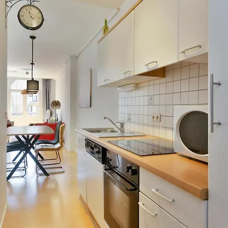 Olga Apartment *